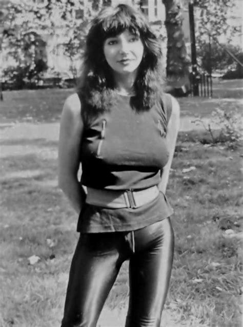 Kate Bush Beautiful Celebrities Female Female Musicians