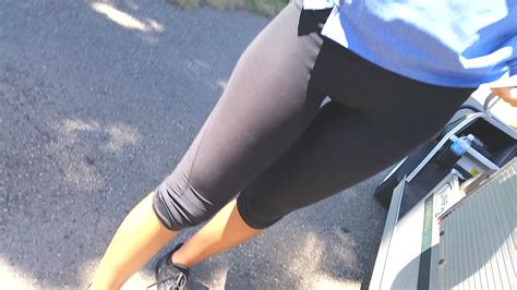 Cute Cart Girls Tight Pussy Mound Spandex Leggings Yoga Pants Forum