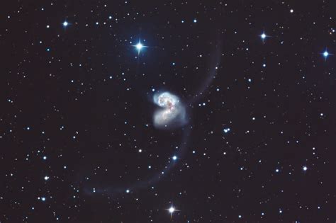 Antennae Galaxies | Telescope Live