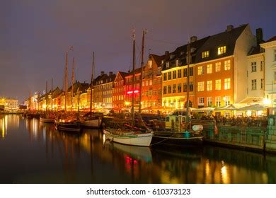 Night View Beautiful Nyhavn Canal Copenhagen Stock Photo 610373123 ...