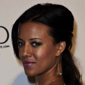 Heather Hemmens - Age, Family, Bio | Famous Birthdays