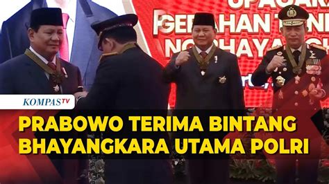 Momen Menhan Prabowo Terima Tanda Kehormatan Bintang Bhayangkara Utama