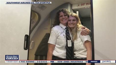 Mother Daughter Pilot Duo Make History On Flight Fox 5 Atlanta