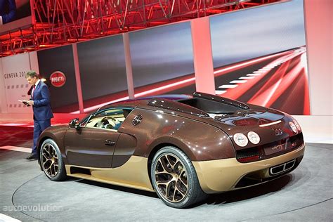 Bugatti Decorates Geneva With Veyron Rembrandt [live Photos