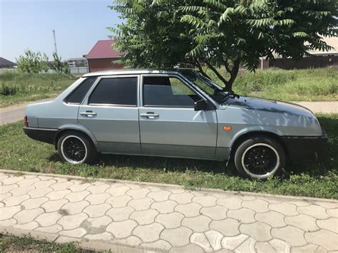 Покраска низов в цвет (383 Ниагара) — Lada 21099, 1,5 л, 2003 года ...