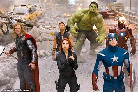 Mark Ruffalo reunites The Avengers cast including Robert Downey Jr ...