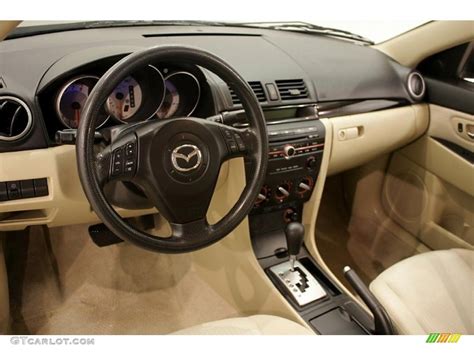 Beige Interior 2007 Mazda MAZDA3 i Sport Sedan Photo #27732179 | GTCarLot.com