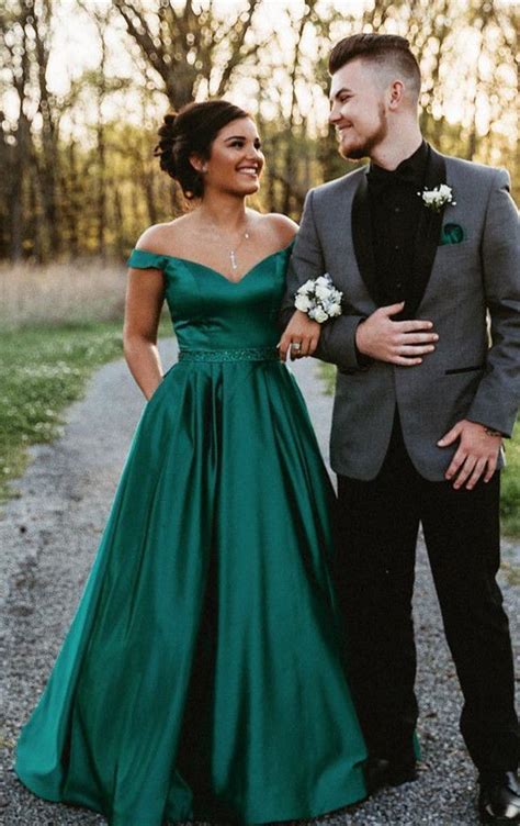 Pakaian Dres Couple Pink FAIRY TALE WEDDING WITH A PINK VERA WANG