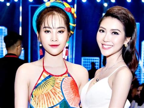 Hiếm hoi lắm mới thấy Huyền My diện bikini bốc lửa thế