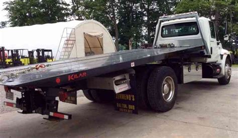 International 4300 2006 Flatbeds And Rollbacks