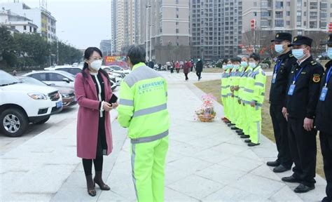 大年初一！县领导走访慰问一线工作人员 定南县人民政府