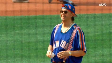 Julian Casablancas Throws First Pitch Full Interview Youtube