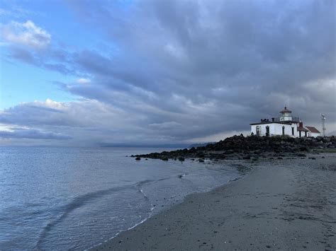 Discovery Park Lighthouse : r/Seattle