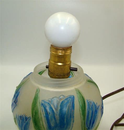 Vintage Frosted Glass Boudoir Lamp W Painted Tulips And Conical Shade 4606715394