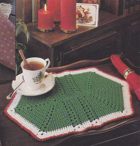 Placemats Crochet Patterns Christmas Watermelon by PaperButtercup