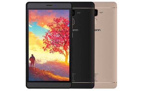 Karbonn Aura Note Play With 6 Inch Display Launched At Rs 7 590