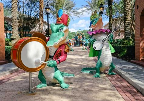 The Pool at Port Orleans French Quarter (A Resorts Gal Guide)