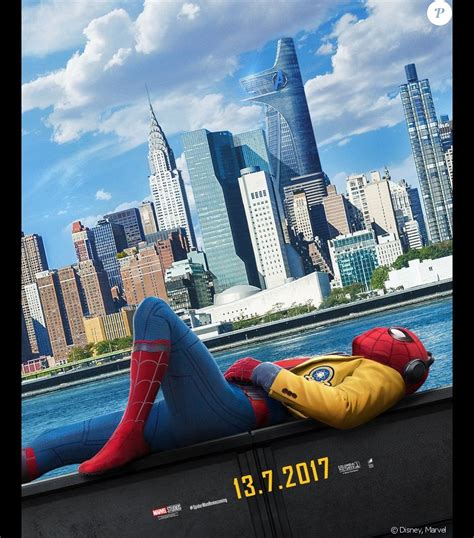 Affiche De Spider Man Homecoming Purepeople