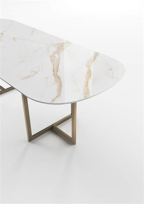 Tutto quello che devi sapere sui tavoli in gres porcellanato - Diceramica