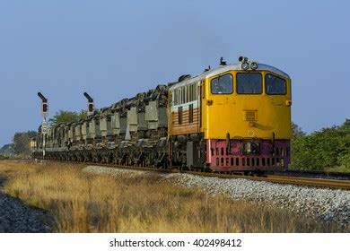 Military Train Transport Stock Photo 402498412 | Shutterstock