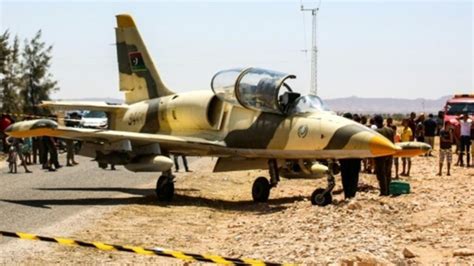 Air strike kills 42 in southern Libya town