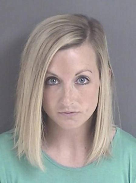 Teacher Arrested For Sending Her Nudes To A Student 3 Pics Izispicy