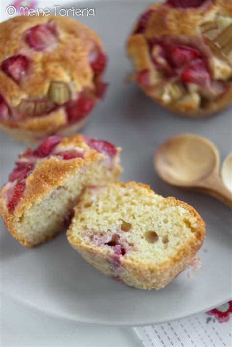 Erdbeer Rhabarber Muffins Ein Frischer Und Saftiger Genuss Meine