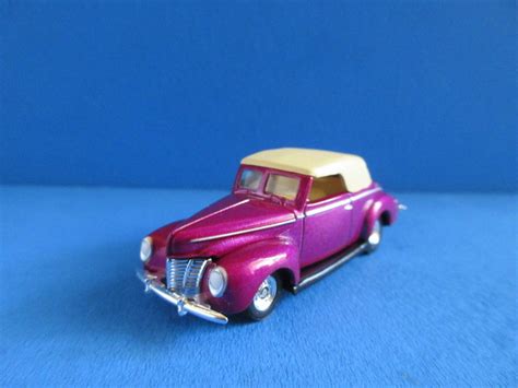 Yahoo オークション LOOSE PREFERRED HOT ROD MAGAZINE 40 FORD