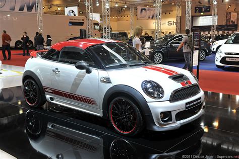 2012 MINI John Cooper Works Coupé | Review | SuperCars.net