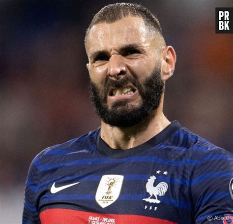 Un Vrai Gamin Karim Benzema Se Désabonne De Quasiment Tous Les