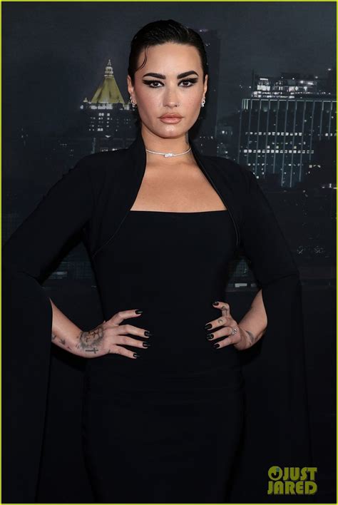 Demi Lovato Gives Final Girl Energy At Scream World Premiere