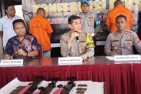 Polisi Di Maluku Gagalkan Penyelundupan 3 Pucuk Senjata Api Dan Amunisi