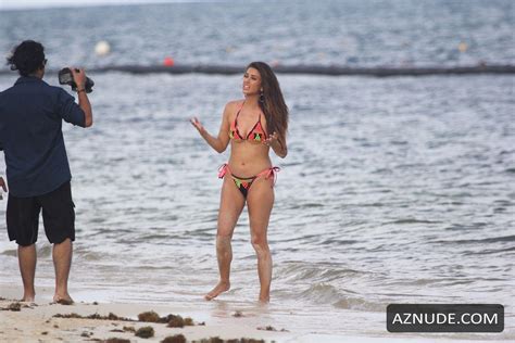 Sarah Rose Summers Sexy Heats Up The Beach For A Bikini Photoshoot AZNude