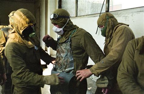 Russian Chernobyl Series To Blame CIA For The Meltdown | GleamVibe