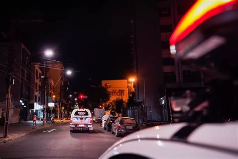 Sete Estabelecimentos Comerciais S O Fechados Por Descumprirem Hor Rio