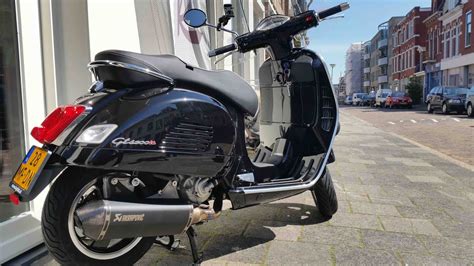 2014 Vespa Gts 300 Super Abs With Akrapovic Exhaust Youtube