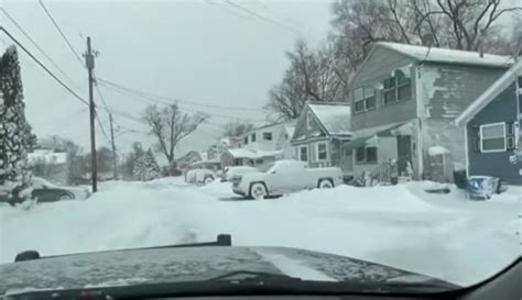 Al menos tres fallecidos y más de 1 900 vuelos cancelados por tormenta