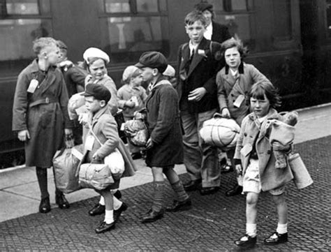 Working Class Life in the 1940s - The Evacuation of the Children | HubPages