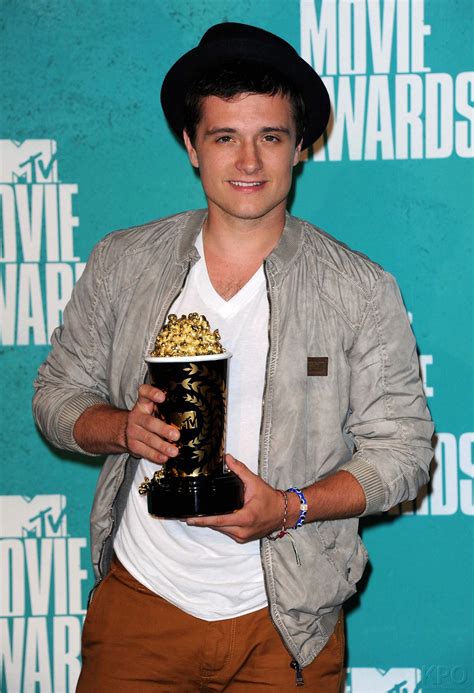 Mtv Movie Awards Press Room Hq Josh Hutcherson Photo 32306769