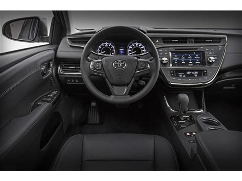 2018 Toyota Avalon: 121 Interior Photos | U.S. News