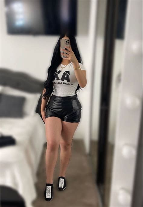 Pin By Ema On Stylish Outfits Trendy Fashion Outfits Latina Fashion Outfits Fashion Outfits