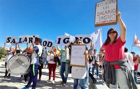 Las clases Comienzan ATECh convocó a un paro de 48hs InfoSur