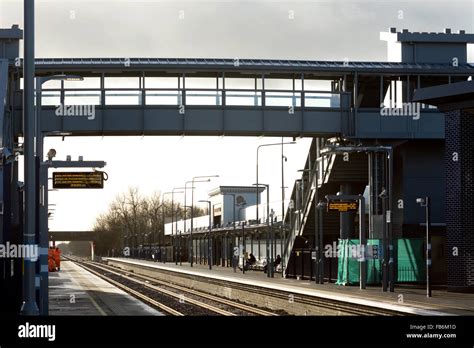 Bicester Village Railway Station Oxfordshire Uk Stock Photo Alamy