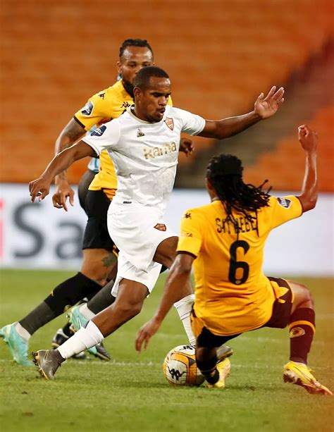 Dstv Premiership Siyethemba Sithebe Kaizer Chiefs Midfielder Given A