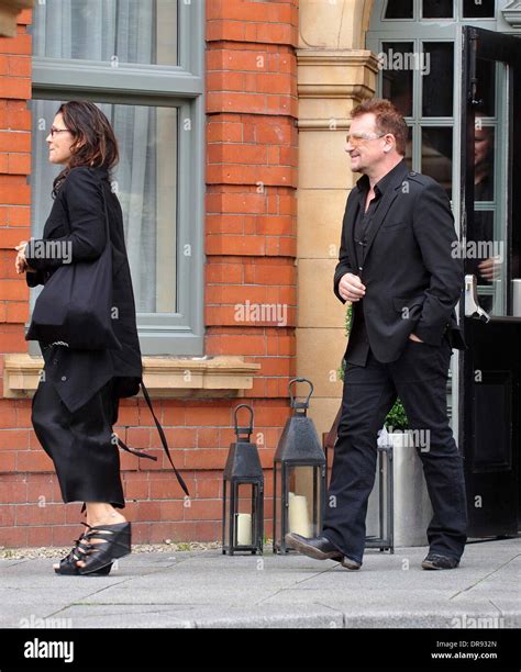 Ali Hewson and Bono U2 guitarist, The Edge meets Bono at the Dylan