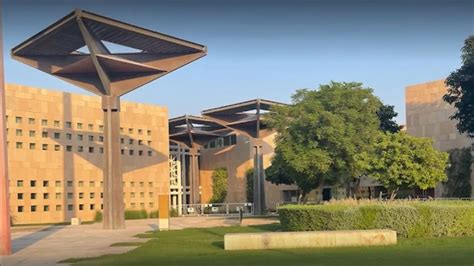 Hamad Bin Khalifa University | Education,Colleges & Universities | Al ...