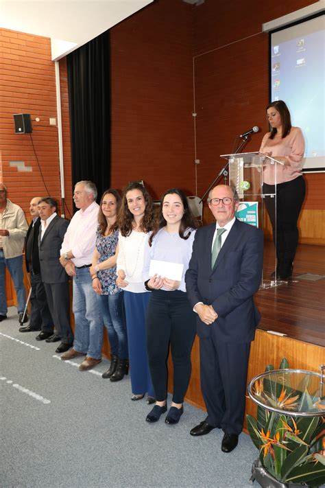 Azambuja Entregou Bolsas De Estudo A Alunos Do Ensino Superior