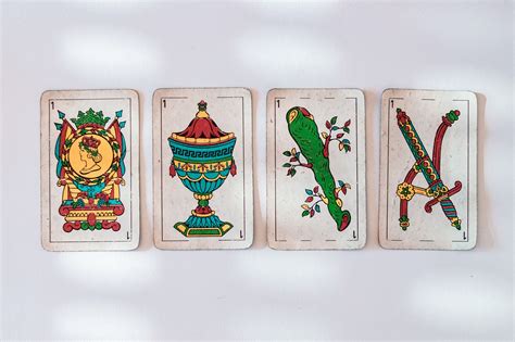 Spanish Tarot Cards Meanings and Benefits