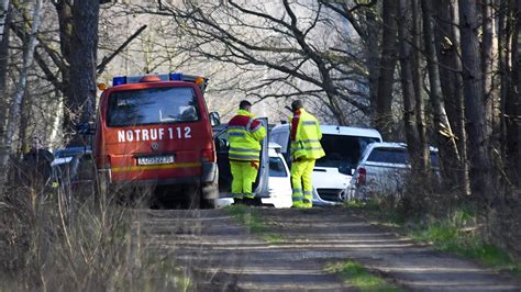 Brand Anschlag Kein Strom Bei Tesla Und In Berlin