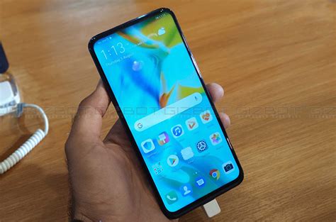 In Pics Huawei Y9 Prime 2019 First Impressions Gizbot